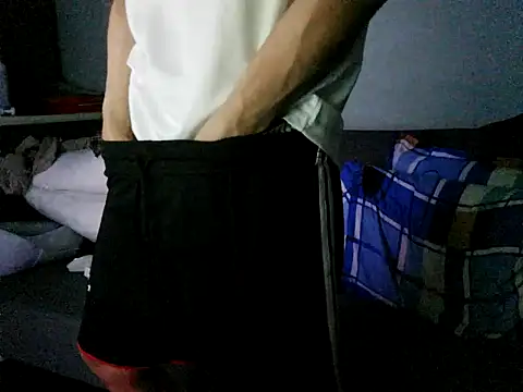 Snapshot of boyhigh1997 chatting on March 2, 2026, 3:19 pm boyhigh1997 online show from March 2, 2026, 3:19 pm