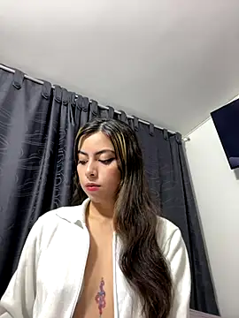 Snapshot of Sweet-Beck chatting on October 2, 2025, 11:41 pm Sweet-Beck online show from October 2, 2025, 11:41 pm