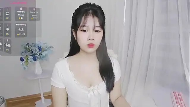 Snapshot of -Rose-Lucky- chatting on September 15, 2025, 7:09 am -Rose-Lucky- online show from September 15, 2025, 7:09 am