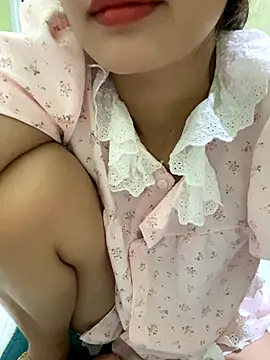 Ri210 online show from October 3, 2025, 2:29 pm