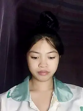 Snapshot of Thy00__ chatting on November 6, 2025, 3:38 pm Thy00 online show from November 6, 2025, 3:38 pm