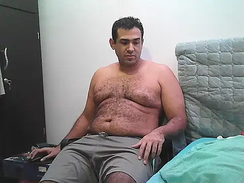 morenocabro10 online show from October 12, 2025, 4:52 pm