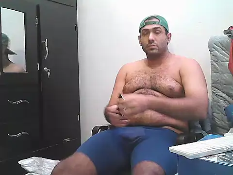 morenocabro10 online show from October 6, 2025, 9:48 pm