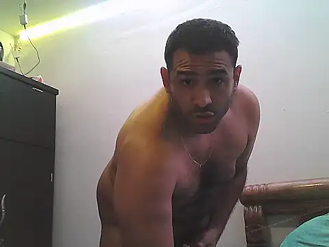 morenocabro10 online show from September 9, 2025, 10:19 pm