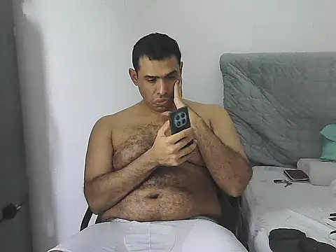 Snapshot of morenocabro10 chatting on May 26, 2026, 1:58 am morenocabro10 online show from May 26, 2026, 1:58 am