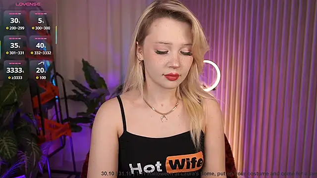 LauraWifeness online show from October 23, 2025, 6:34 am