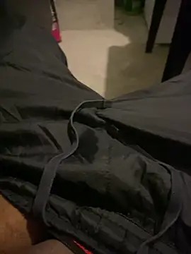 Snapshot of Preto_Diamamte chatting on October 22, 2025, 4:01 am Preto Diamamte online show from October 22, 2025, 4:01 am