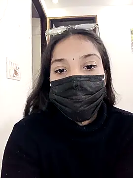 Cute Rakhi8 online show from November 25, 2025, 4:35 am