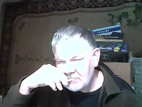 Snapshot of A1B3- chatting on October 11, 2025, 3:13 pm A1B3- online show from October 11, 2025, 3:13 pm