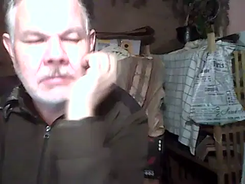 Snapshot of A1B3- chatting on October 28, 2025, 3:55 pm A1B3- online show from October 28, 2025, 3:55 pm