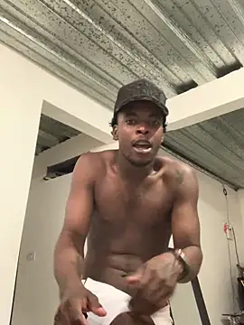 Snapshot of Torvii_bnz16 chatting on February 8, 2026, 6:16 pm Torvii bnz16 online show from February 8, 2026, 6:16 pm