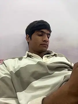 Snapshot of funny_sexxx chatting on February 7, 2026, 5:15 am funny sexxx online show from February 7, 2026, 5:15 am