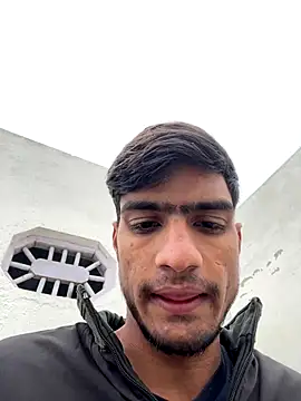 Snapshot of funny_sexxx chatting on December 20, 2025, 3:53 am funny sexxx online show from December 20, 2025, 3:53 am