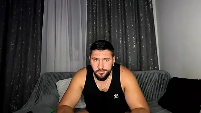 Snapshot of Gold_Alpha_Boy chatting on September 22, 2025, 7:09 pm Gold Alpha Boy online show from September 22, 2025, 7:09 pm