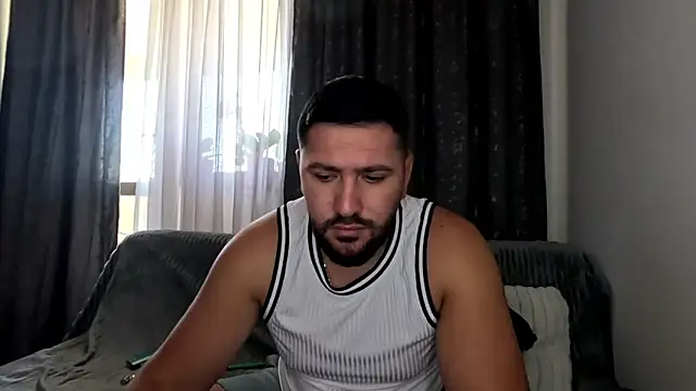 Snapshot of Gold_Alpha_Boy chatting on September 27, 2025, 7:25 am Gold Alpha Boy online show from September 27, 2025, 7:25 am