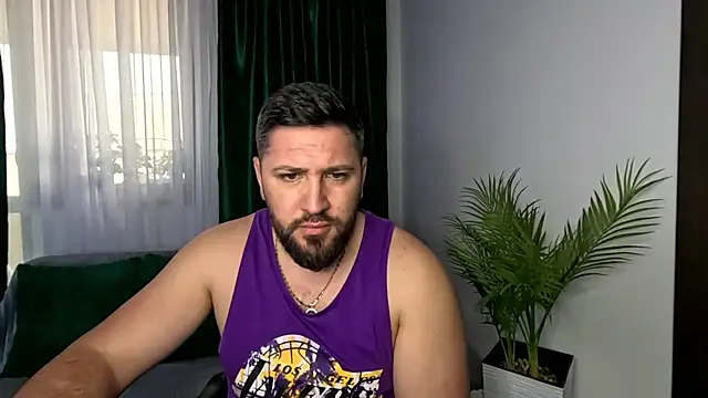 Gold Alpha Boy online show from May 8, 2026, 2:43 pm