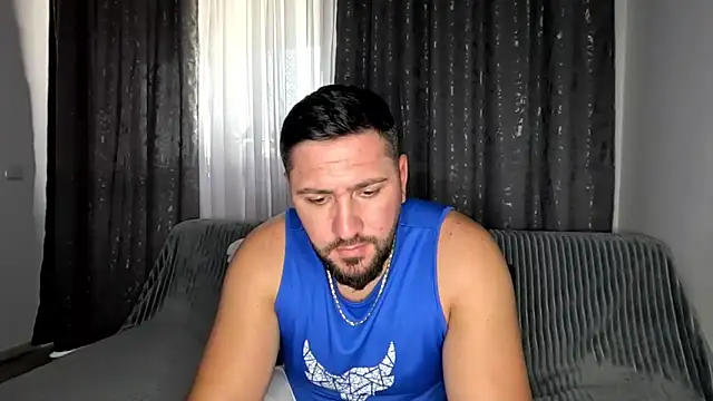 Snapshot of Gold_Alpha_Boy chatting on October 16, 2025, 2:36 pm Gold Alpha Boy online show from October 16, 2025, 2:36 pm