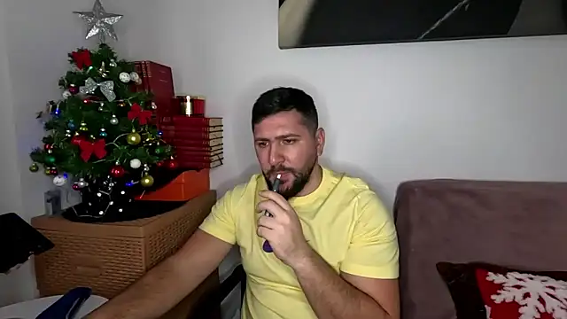 Gold Alpha Boy online show from December 2, 2025, 11:34 am