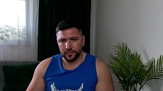 Gold Alpha Boy online show from May 26, 2026, 1:31 pm