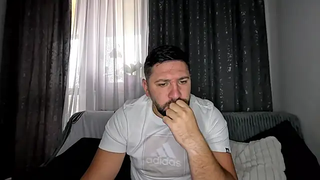 Snapshot of Gold_Alpha_Boy chatting on October 1, 2025, 7:13 am Gold Alpha Boy online show from October 1, 2025, 7:13 am