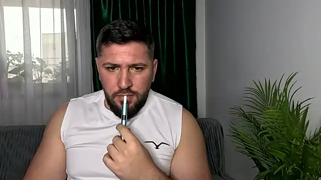 Gold Alpha Boy online show from May 12, 2026, 1:17 pm