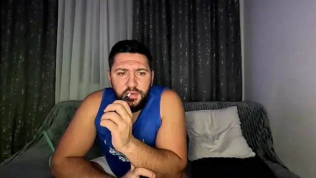 Snapshot of Gold_Alpha_Boy chatting on October 12, 2025, 8:21 pm Gold Alpha Boy online show from October 12, 2025, 8:21 pm