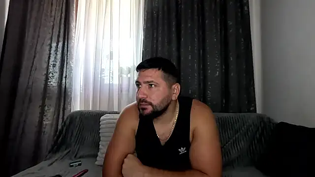 Snapshot of Gold_Alpha_Boy chatting on September 22, 2025, 7:03 am Gold Alpha Boy online show from September 22, 2025, 7:03 am