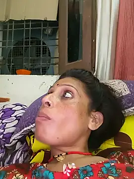 Snapshot of ISHANI-SINGH chatting on September 17, 2025, 2:30 pm ISHANI-SINGH online show from September 17, 2025, 2:30 pm