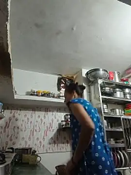 ISHANI-SINGH online show from June 5, 2026, 3:00 am