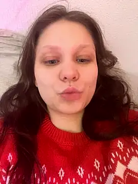 Snapshot of Lunliss chatting on January 8, 2026, 11:33 pm Lunliss online show from January 8, 2026, 11:33 pm