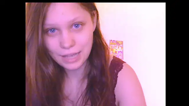 Snapshot of Lunliss chatting on June 6, 2026, 4:45 pm Lunliss online show from June 6, 2026, 4:45 pm