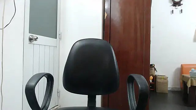 Snapshot of youngmin_09 chatting on November 12, 2025, 10:57 pm youngmin 09 online show from November 12, 2025, 10:57 pm