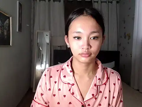 millany69 online show from January 12, 2026, 2:29 am