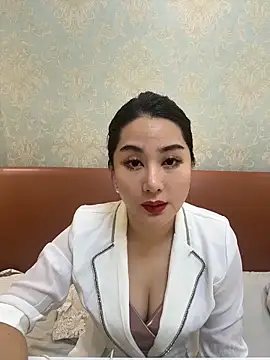 Candice888 online show from November 24, 2025, 10:48 am