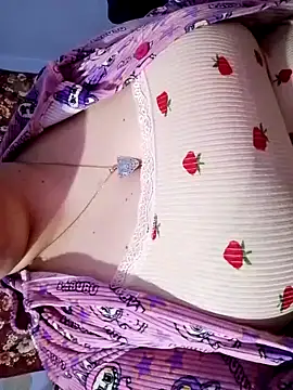 Hnonasix89 online show from April 2, 2026, 11:11 pm