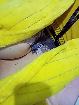 Snapshot of Hnonasix89 chatting on November 24, 2025, 1:33 pm Hnonasix89 online show from November 24, 2025, 1:33 pm