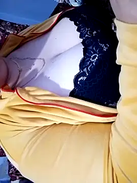 Hnonasix89 online show from April 15, 2026, 9:04 am