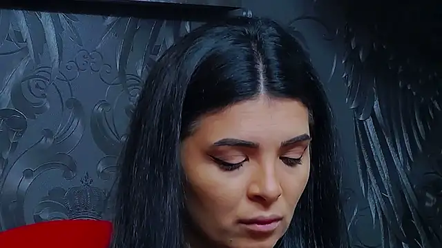 DevashaQueenX online show from April 19, 2026, 7:09 am