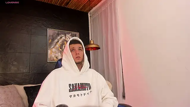 Mathewboy1 online show from October 16, 2025, 11:51 am