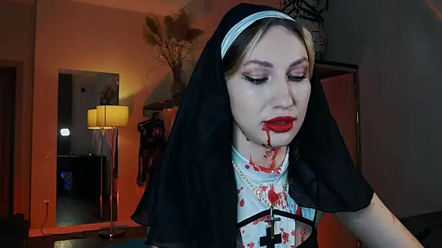 MariGven online show from October 31, 2025, 3:30 pm