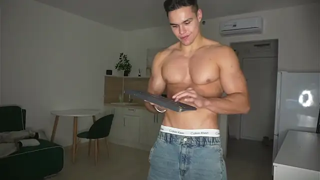 Snapshot of Horny_boyzz chatting on January 8, 2026, 7:53 pm Horny boyzz online show from January 8, 2026, 7:53 pm