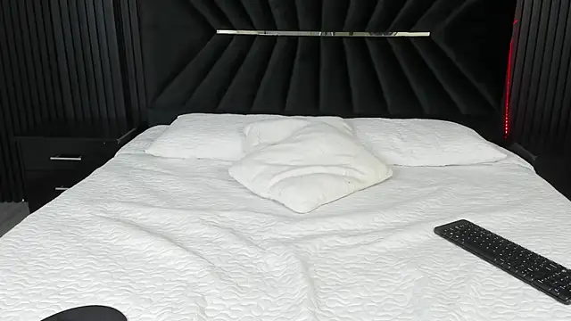 Snapshot of Bigsexxyass chatting on September 25, 2025, 7:14 am Bigsexxyass online show from September 25, 2025, 7:14 am