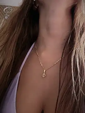 Natalia vidal online show from April 9, 2026, 2:12 pm