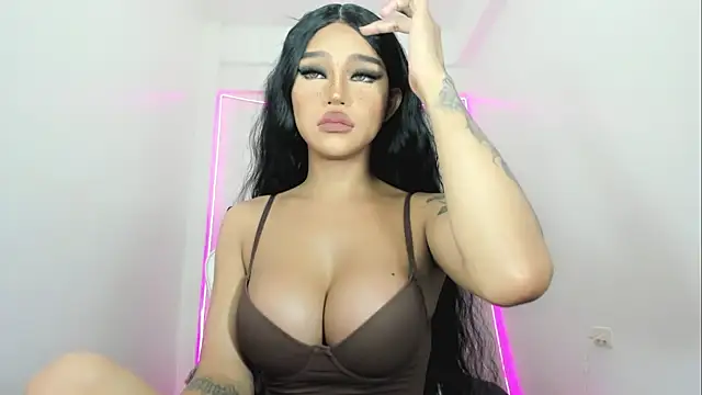 DazzlingDivaLiza online show from April 5, 2026, 1:34 am