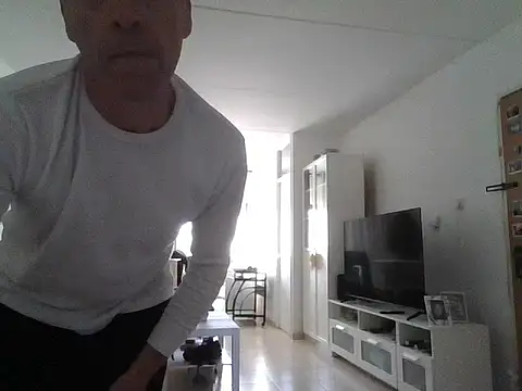 fergi1999 online show from January 19, 2026, 6:39 am