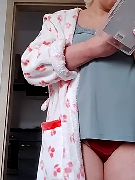 Snapshot of VikaKing chatting on October 2, 2025, 8:07 am VikaKing online show from October 2, 2025, 8:07 am