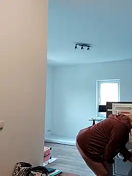 Snapshot of VikaKing chatting on November 10, 2025, 8:52 am VikaKing online show from November 10, 2025, 8:52 am