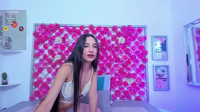 hannah miller 1 online show from December 3, 2025, 11:53 am