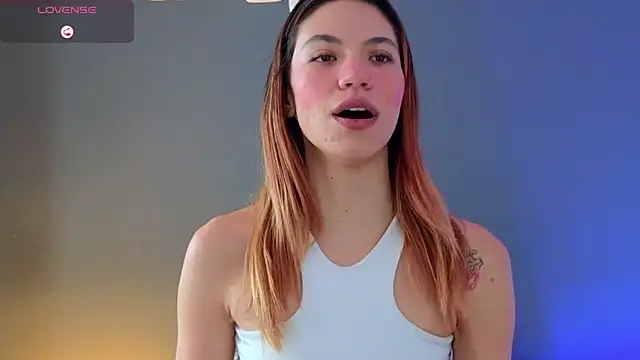 AntonellaaRossii online show from December 4, 2025, 2:05 pm