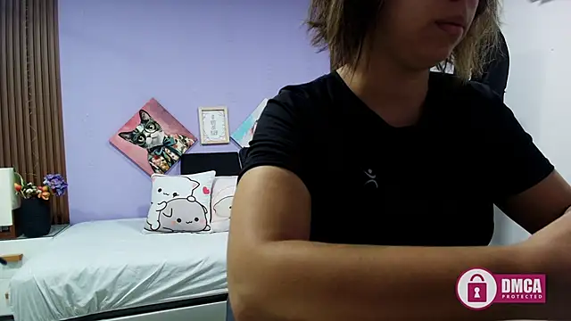 Snapshot of gisell_gomez chatting on February 6, 2026, 7:43 pm gisell gomez online show from February 6, 2026, 7:43 pm